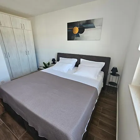 Wanderlust Apartment Komarna Exterior photo