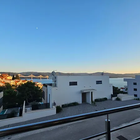 Wanderlust Apartment Komarna Exterior photo